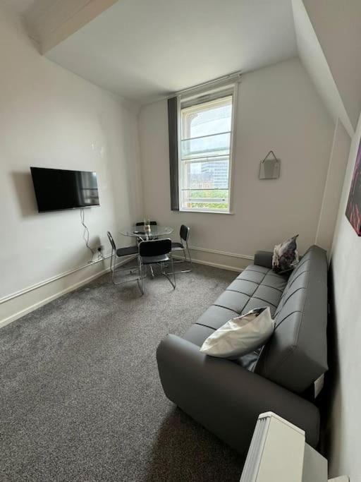 City Center Gem- Flat For 6 In Sheffield Gs404 Kültér fotó